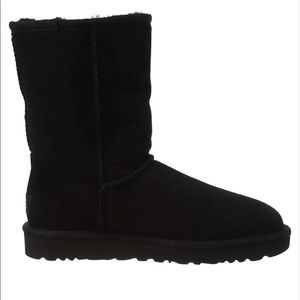 UGG AUSTRALIA BOOTS